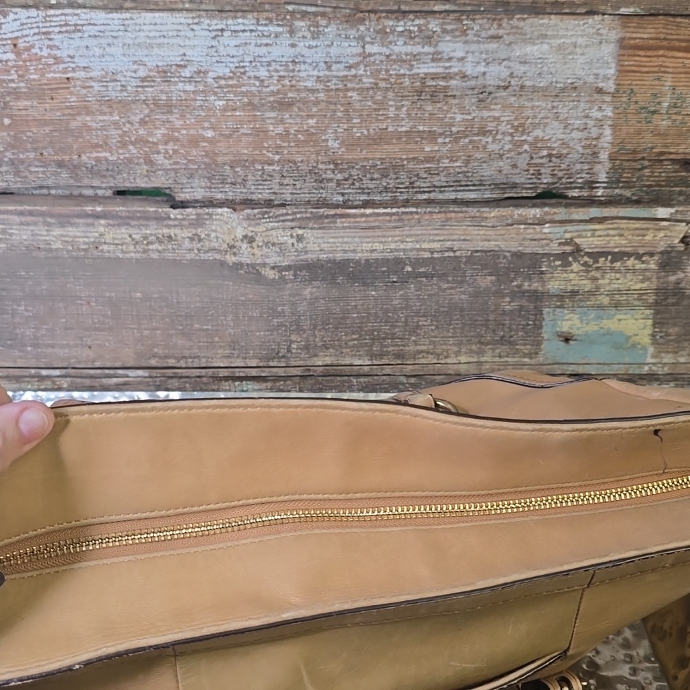 Coach Light Brown Leather Gallery Tote, Vintage - Picture 15 of 15